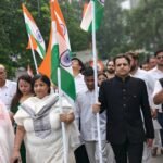 गाजियाबाद: नगर निगम मुख्यालय में धूमधाम से मनाया गया 80वां स्वतंत्रता दिवस, 80 फीट का तिरंगा लेकर निकाली गई भव्य रैली